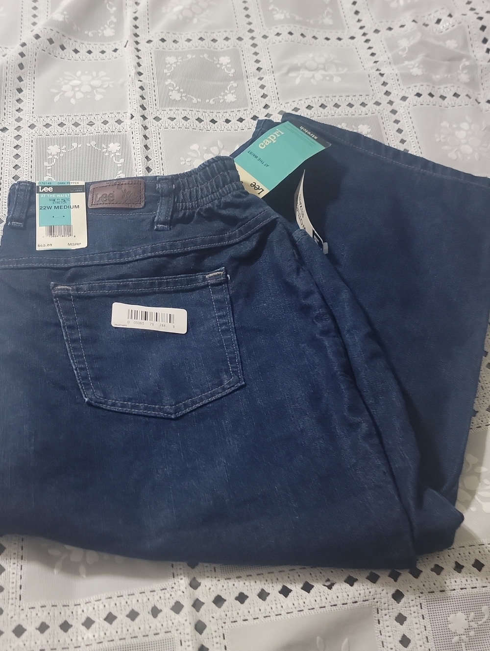 Lee Womens Navy Relaxed Fit Capri Jeans with Side Elastic Waist